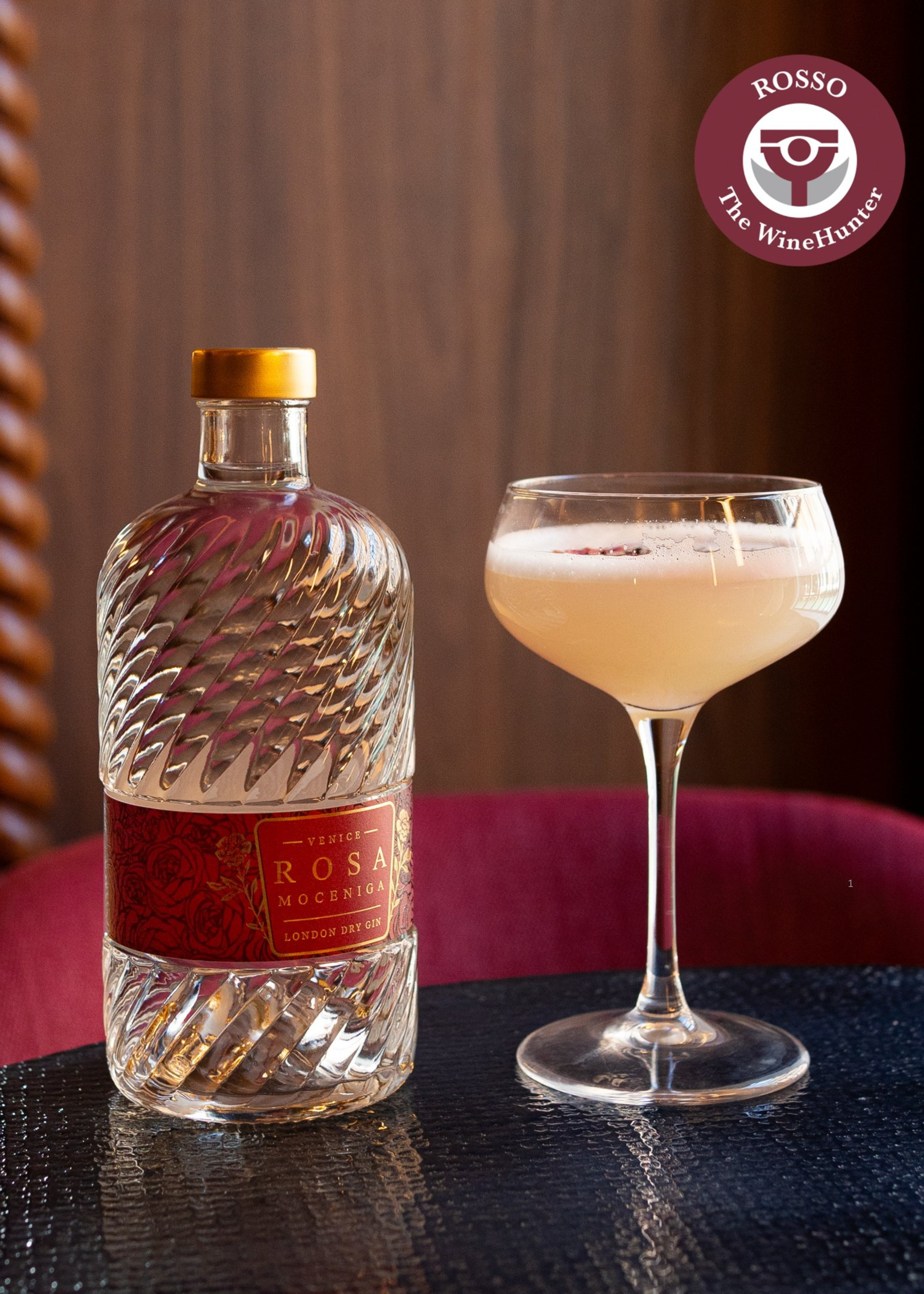 Rosa Moceniga Gin – gin artigianale premium con petali di rosa e botaniche italiane, acquistabile online su Cavour Drinks
